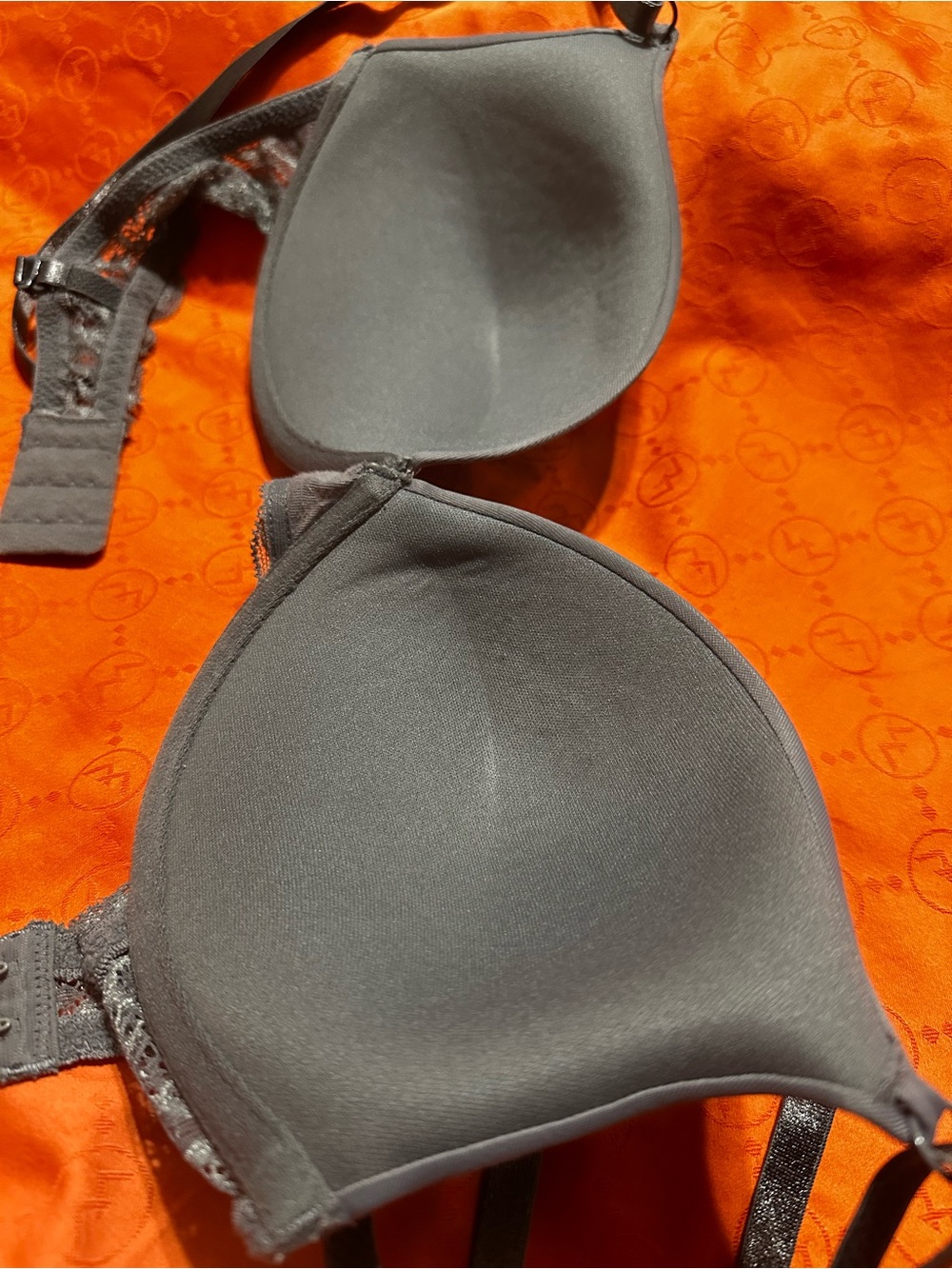 Push-up bra - Picture 3 of 3